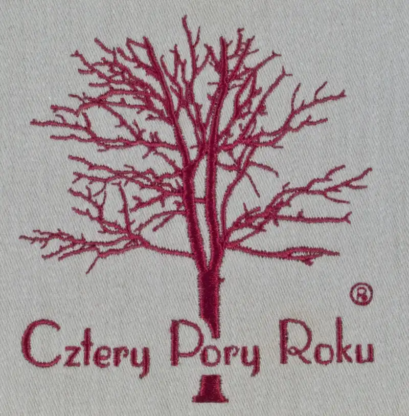 Swiat haftu - Embroidery on finished garments - a tree