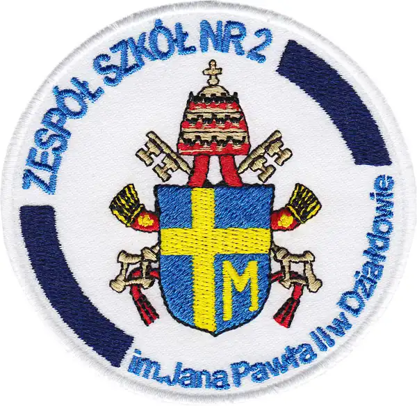 Świat haftu - Naszywka szkolna okrągła Świat haftu - Naszywka szkolna okrągła
