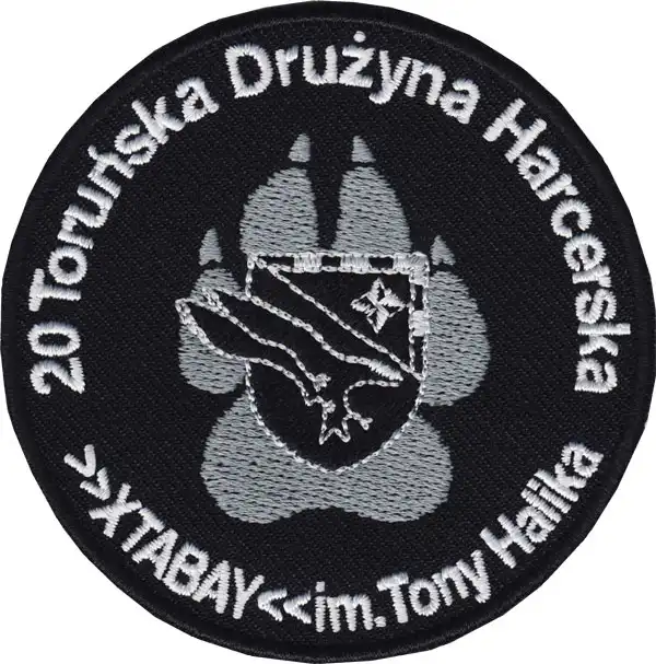 Świat haftu - Tarcza harcerska - czarno-biała Świat haftu - Tarcza harcerska - czarno-biała